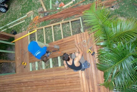 Hardwood Deck & Spa Bath — Morisset Park, NSW