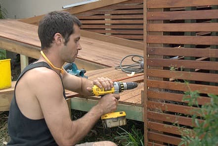 Hardwood Deck & Spa Bath — Morisset Park, NSW